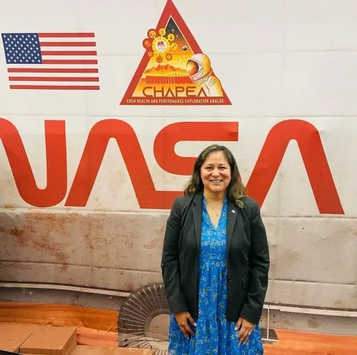 “De la Luna vamos a Marte”, afirma la ingeniera salvadoreña de la NASA